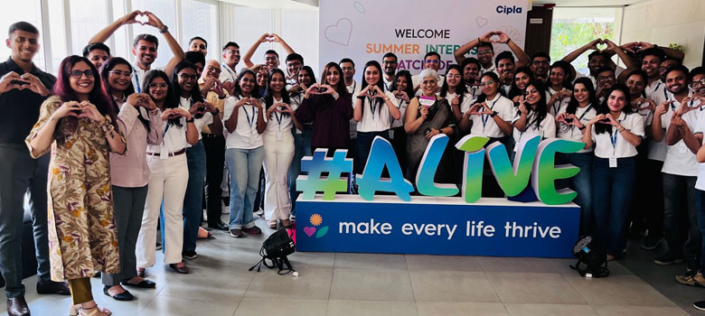 alive-group-image